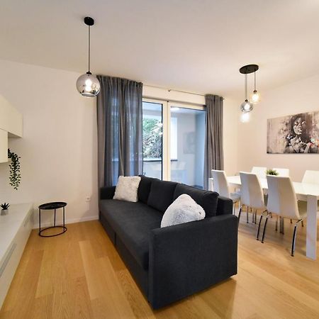 Ophelia Apartment With Parking Zagreb Luaran gambar