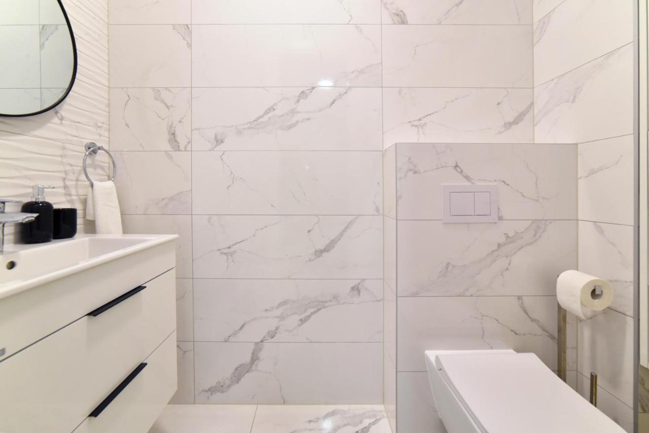 Ophelia Apartment With Parking Zagreb Luaran gambar