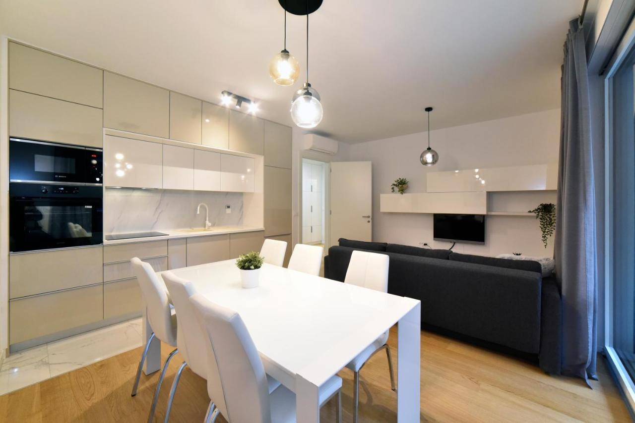 Ophelia Apartment With Parking Zagreb Luaran gambar
