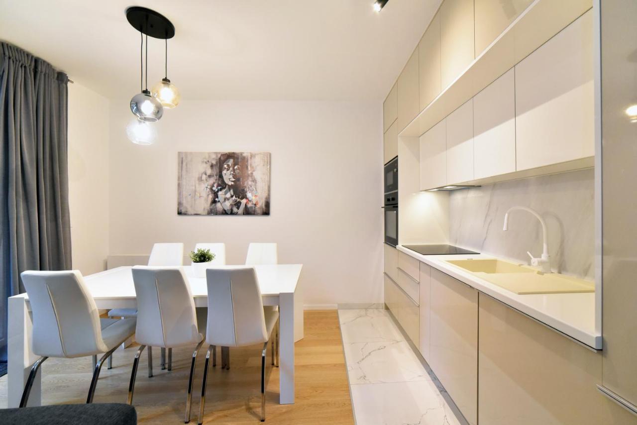 Ophelia Apartment With Parking Zagreb Luaran gambar