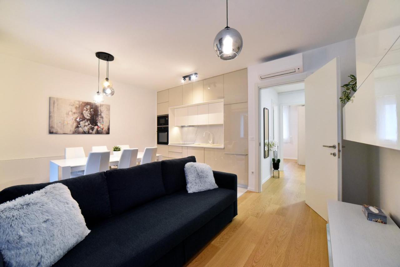 Ophelia Apartment With Parking Zagreb Luaran gambar